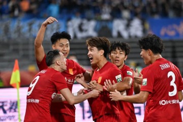 kaiyun 官网-年轻的重庆铜梁龙，2026中超最大黑马_新浪新闻